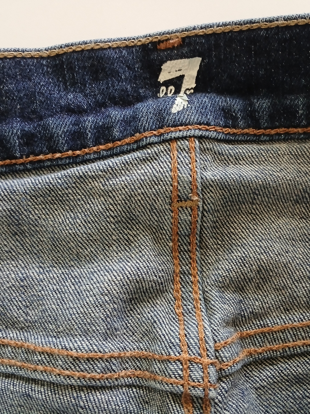 7 For All Mankind Distressed Deep Indigo Jeans Size 34 - Picture 5 of 13